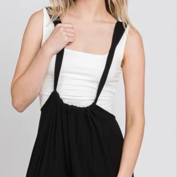 ZENANA Wide Leg Tie Back Suspender Jumpsuit overalls pants Black Small EUC - Picture 2 of 10
